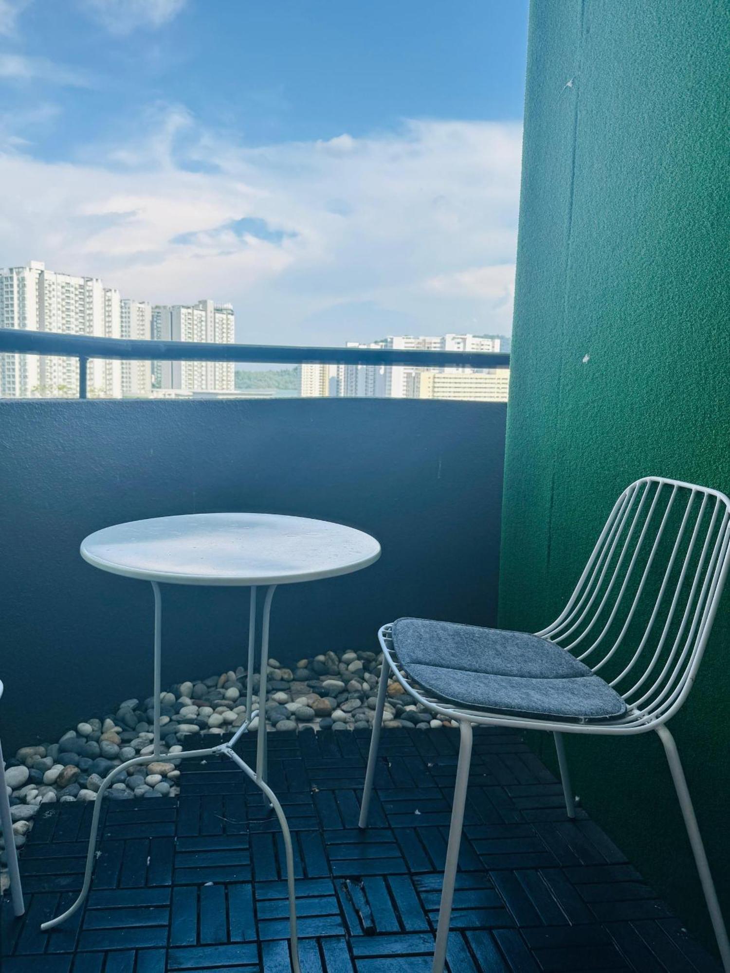Century Bay Private Residences Sungai Dua Bukit Exteriér fotografie
