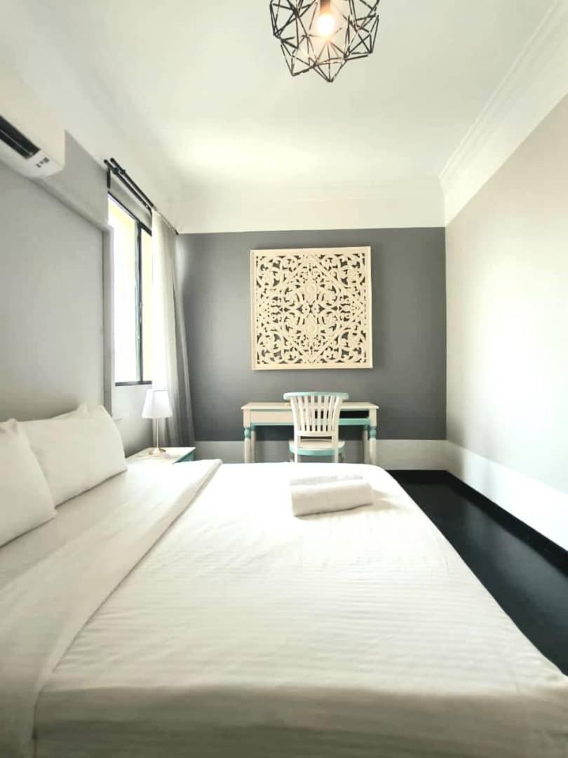 Century Bay Private Residences Sungai Dua Bukit Exteriér fotografie