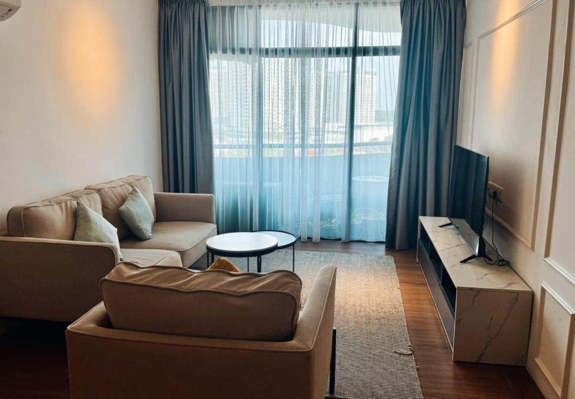 Century Bay Private Residences Sungai Dua Bukit Exteriér fotografie